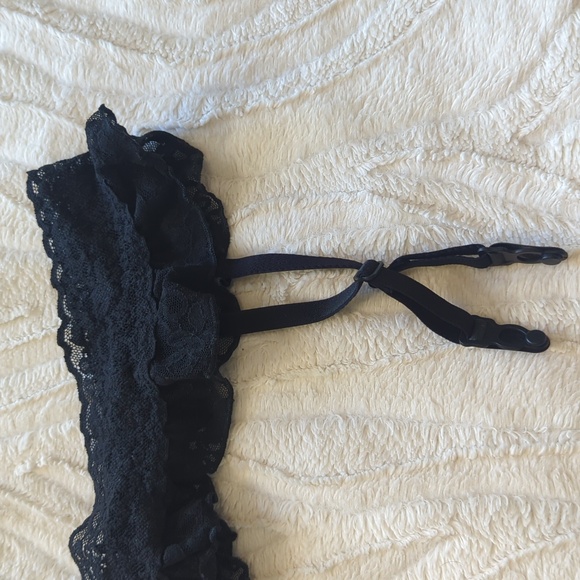 Like New Victoria's Secret Stocking Belt - Picture 5 of 10